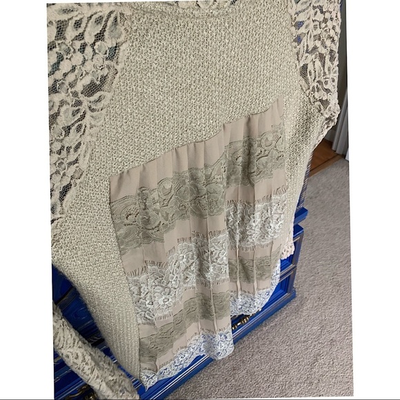 Anthropologie One September Rosenella Top Small - Picture 3 of 3